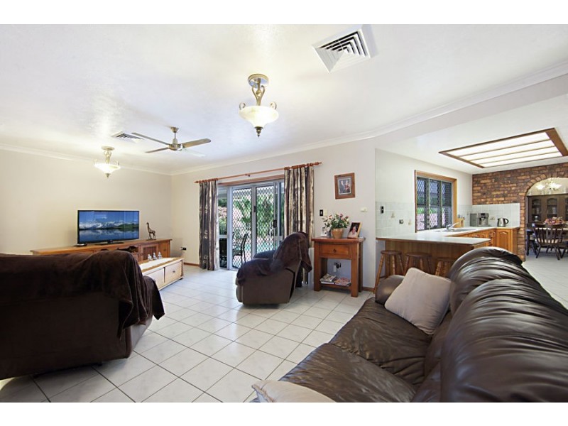 24 Sinclair Street, Annandale QLD 4814