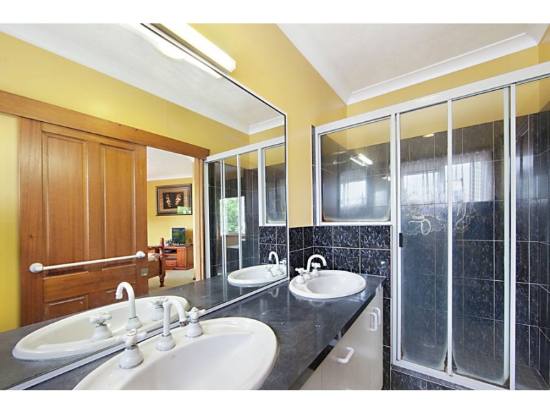 24 Sinclair Street, Annandale QLD 4814