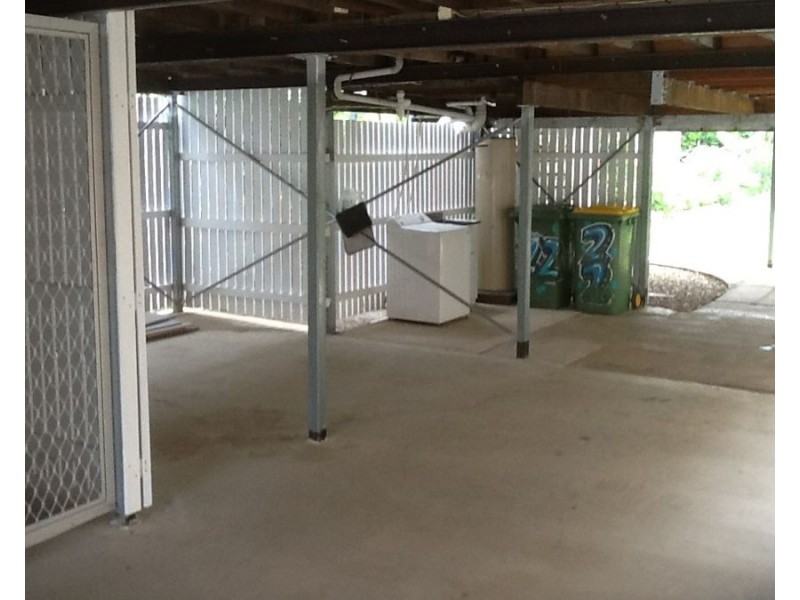 22 Ninth Avenue, Railway Estate QLD 4810