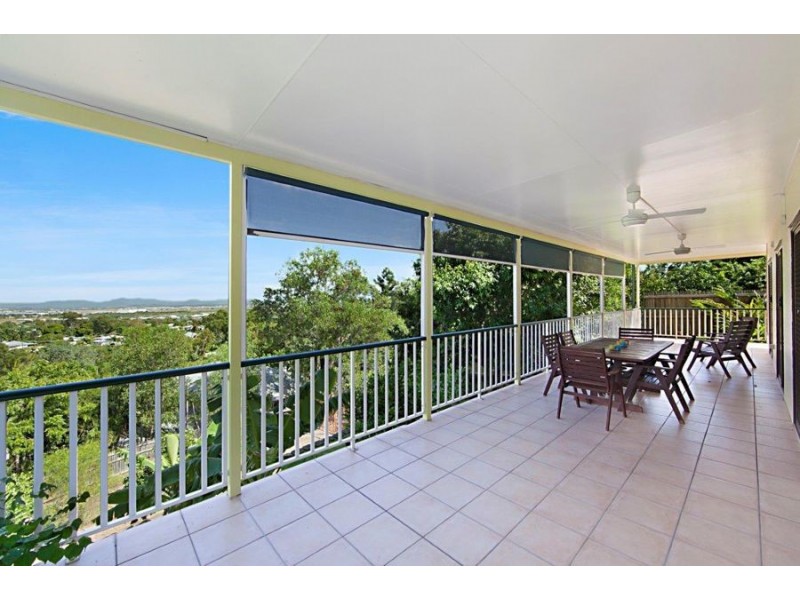 5 Woodlands Court, Belgian Gardens QLD 4810