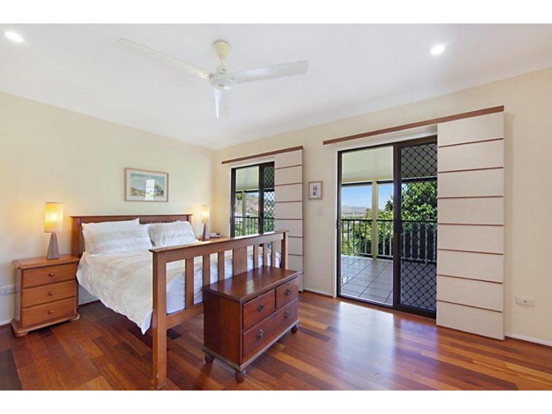 5 Woodlands Court, Belgian Gardens QLD 4810