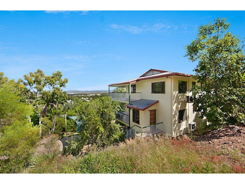 5 Woodlands Court, Belgian Gardens QLD 4810