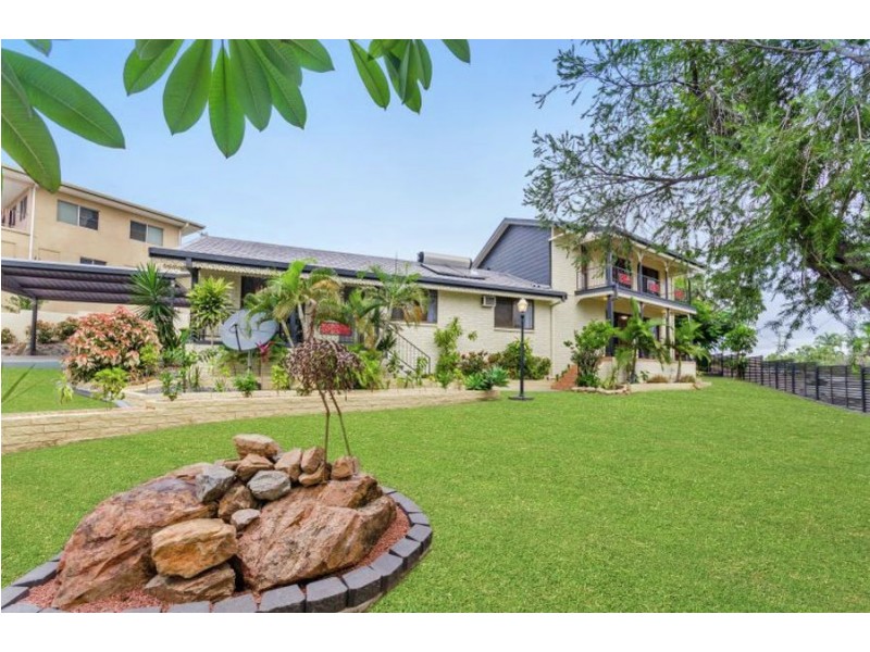 1 St James Drive, Belgian Gardens QLD 4810