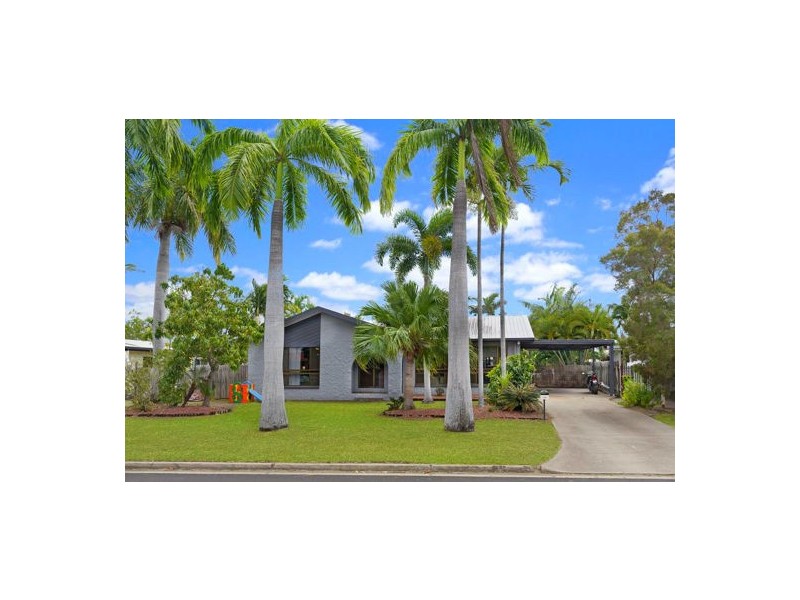 110 Whitsunday Drive, Kirwan QLD 4817