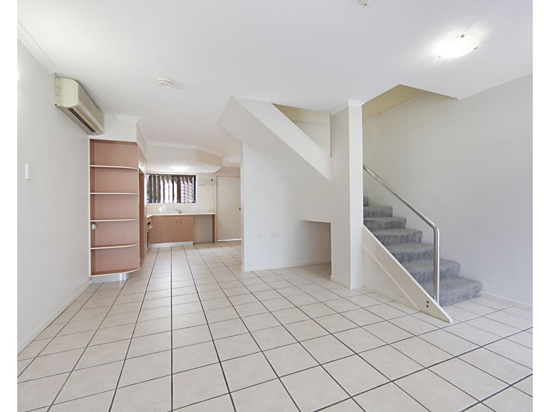 1/46 Alexandra Street, North Ward QLD 4810