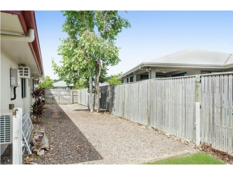 8 Dugong Court, Bushland Beach QLD 4818