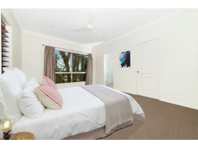 11 Keswick Street, Bushland Beach QLD 4818