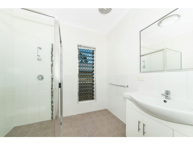 11 Keswick Street, Bushland Beach QLD 4818