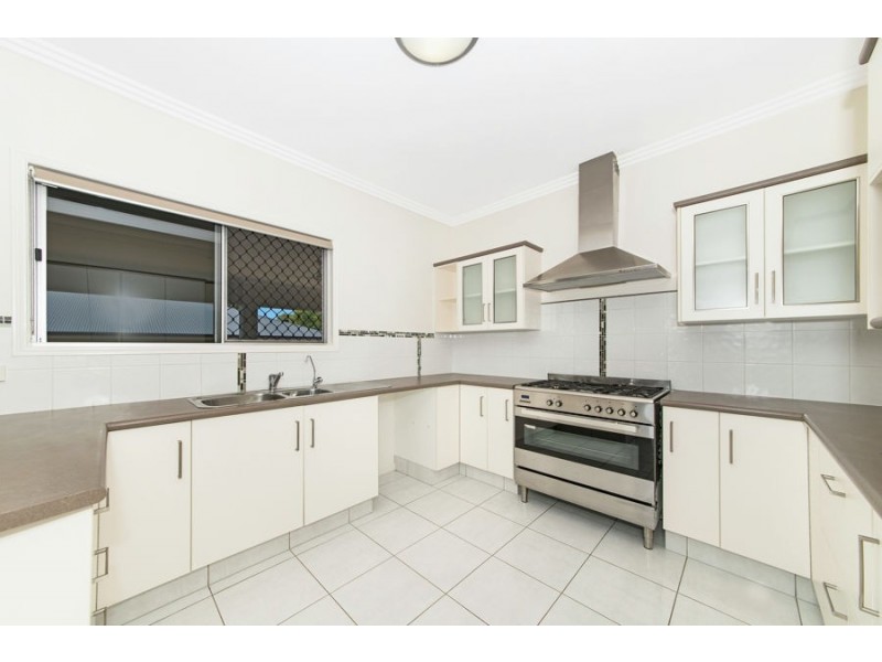 11 Keswick Street, Bushland Beach QLD 4818