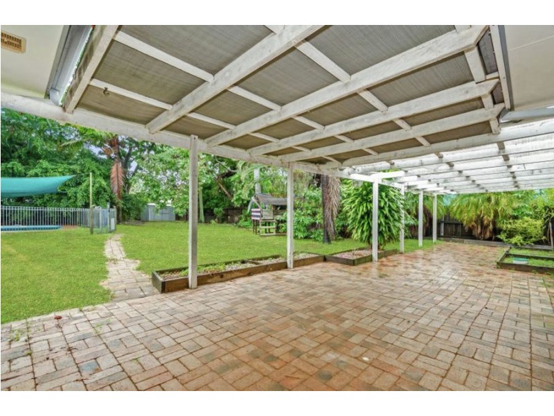 24 Mostyn Crescent, Bushland Beach QLD 4818