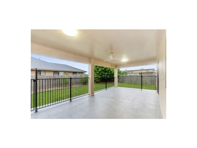 32 Eider Court, Condon QLD 4815