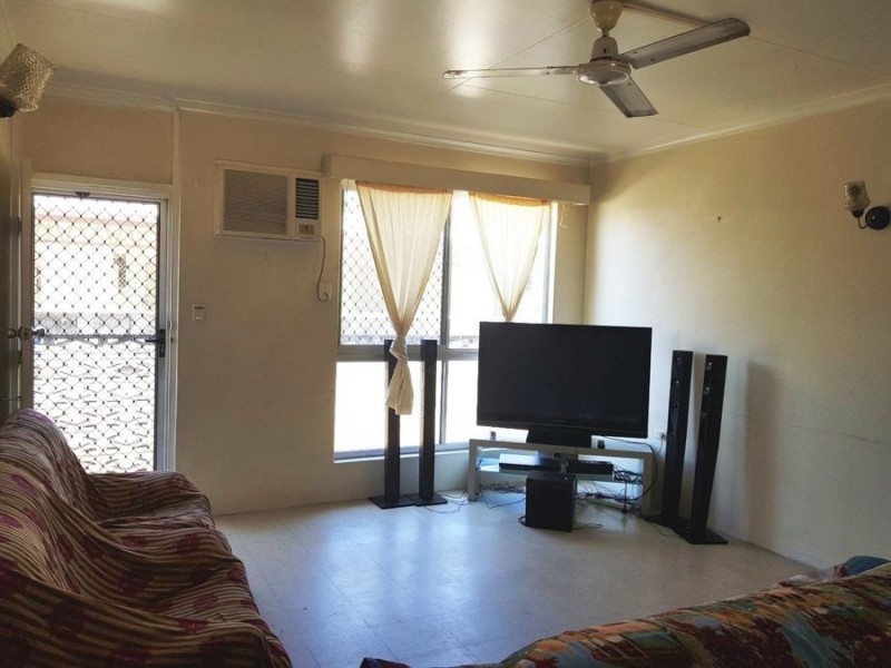 2/24 Ackers Street, Hermit Park QLD 4812