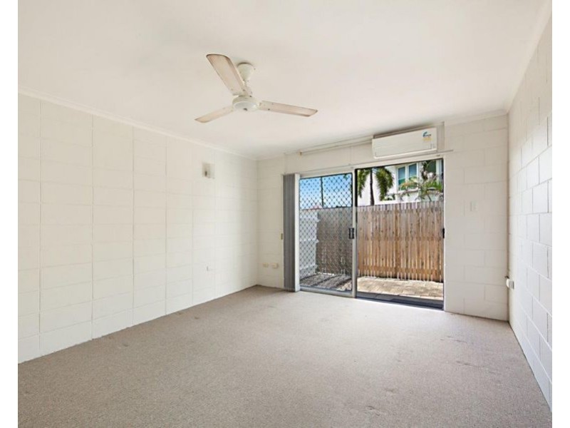 1/16 Primrose Street, North Ward QLD 4810