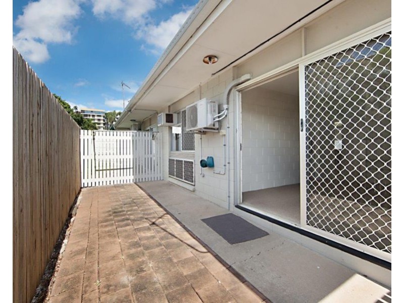 1/16 Primrose Street, North Ward QLD 4810