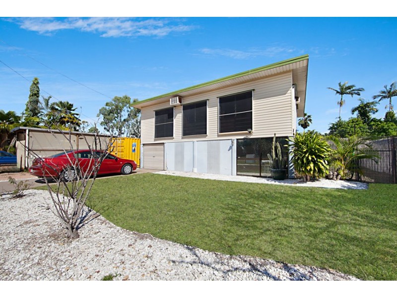 9 Coral Street, Saunders Beach QLD 4818