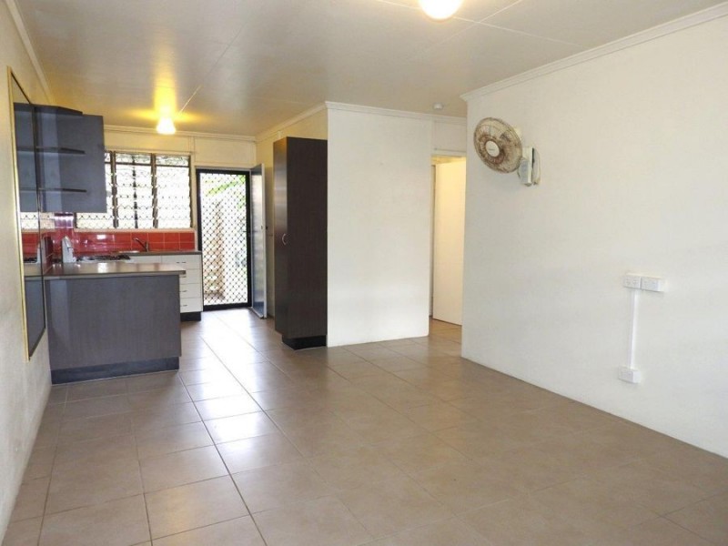 2/20 China Street, Mundingburra QLD 4812