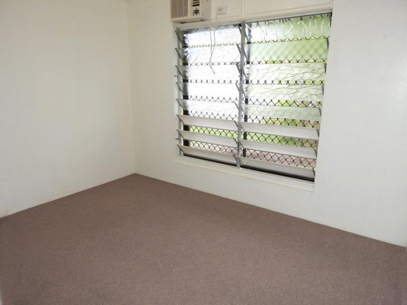 2/20 China Street, Mundingburra QLD 4812