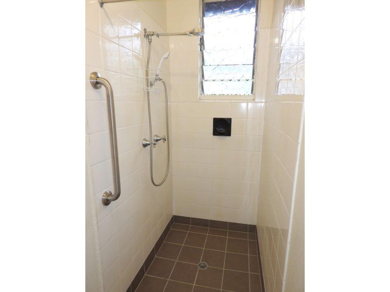 2/20 China Street, Mundingburra QLD 4812