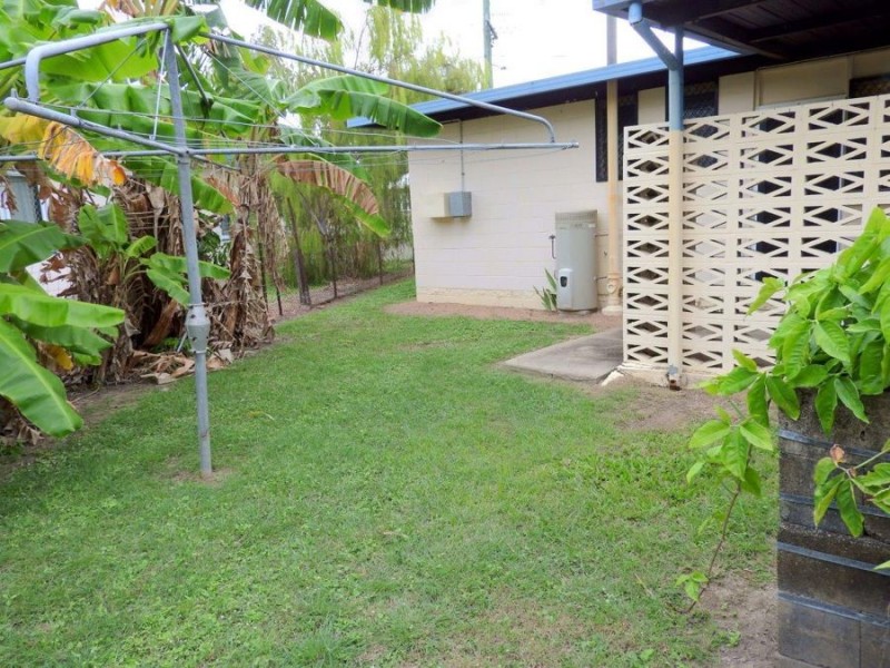 2/20 China Street, Mundingburra QLD 4812