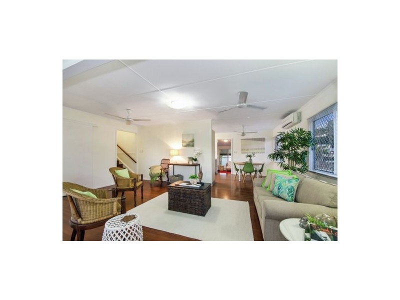 124 Albert Street, Cranbrook QLD 4814