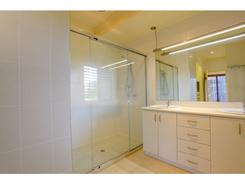 11 St Davids Close, Kirwan QLD 4817