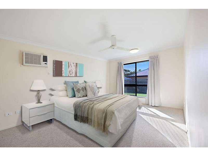 5 Lockyer Place, Mount Louisa QLD 4814