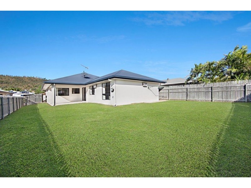 5 Lockyer Place, Mount Louisa QLD 4814