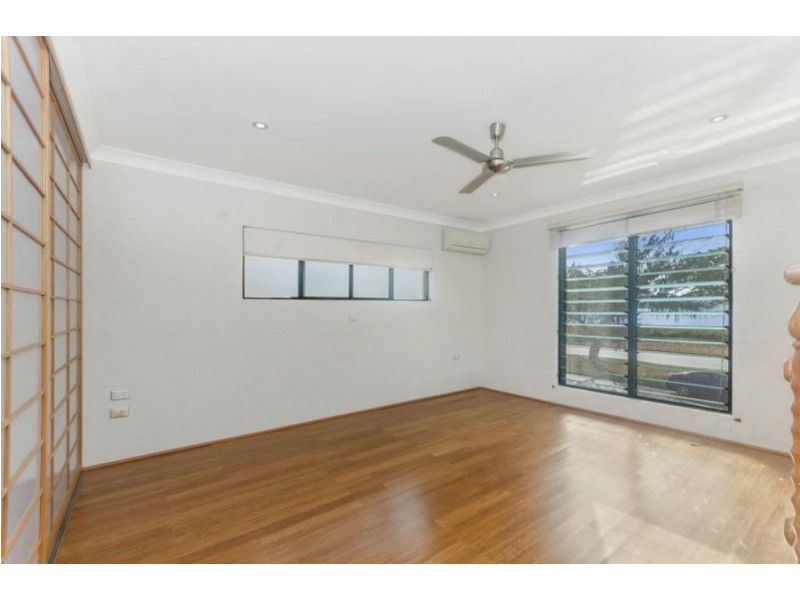 35 The Esplanade, Pallarenda QLD 4810