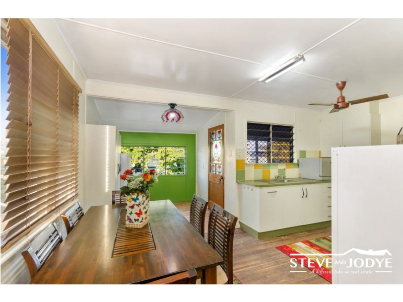 8 Quandong Street, Currajong QLD 4812