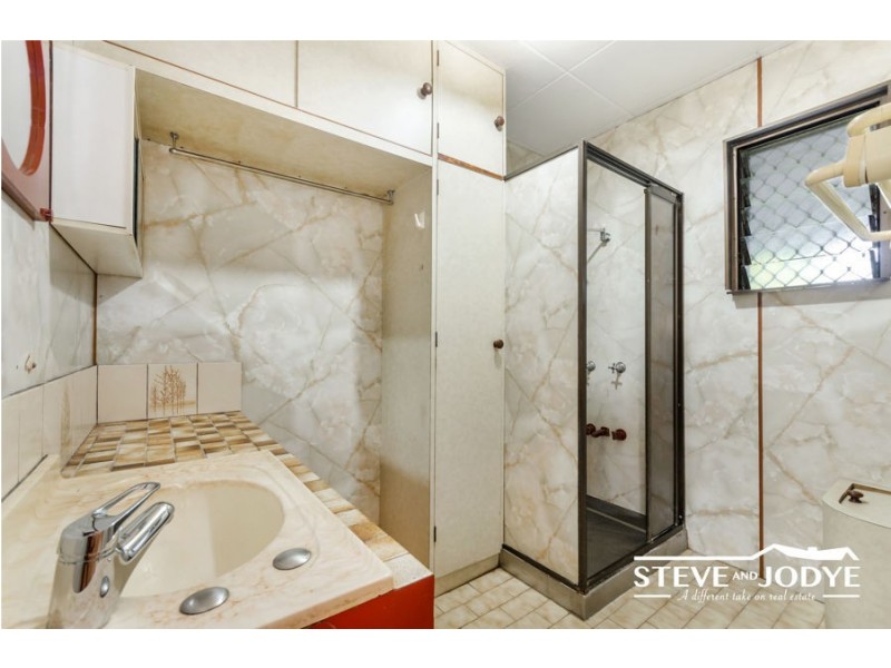 8 Quandong Street, Currajong QLD 4812