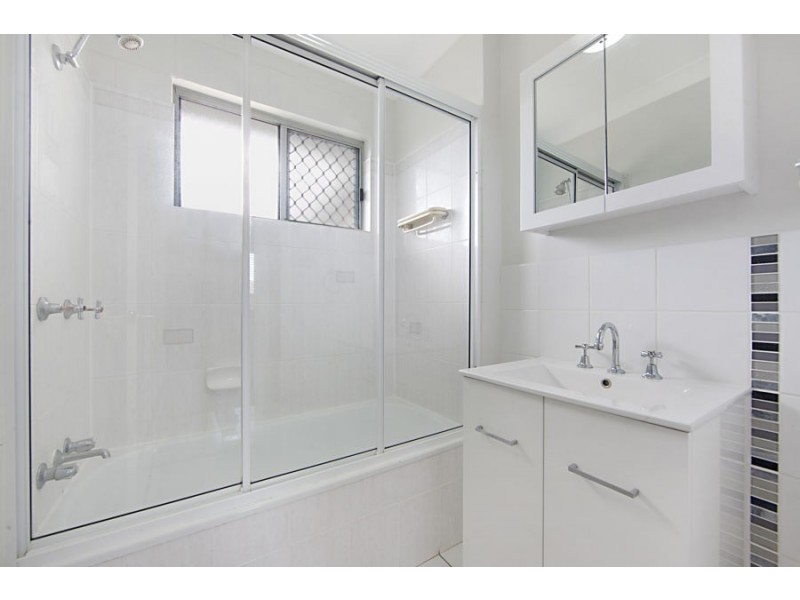 50 Santal Drive, Rasmussen QLD 4815