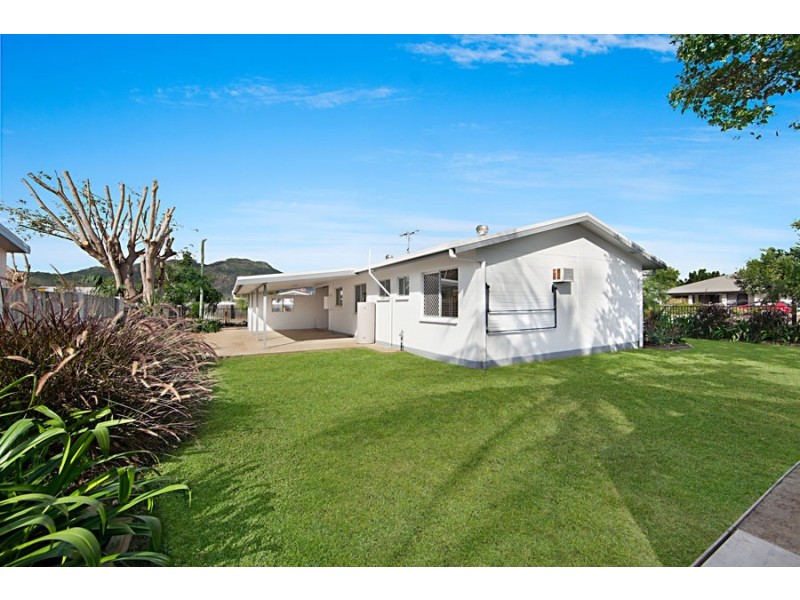 50 Santal Drive, Rasmussen QLD 4815