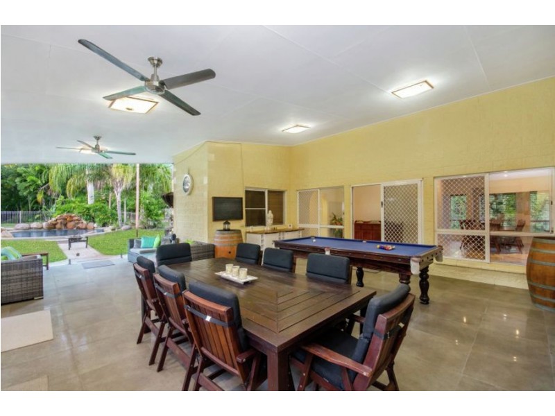 17 Kurrajong Court, Bushland Beach QLD 4818