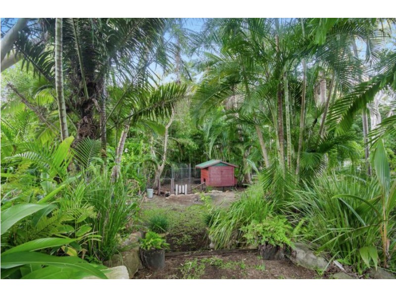 17 Kurrajong Court, Bushland Beach QLD 4818