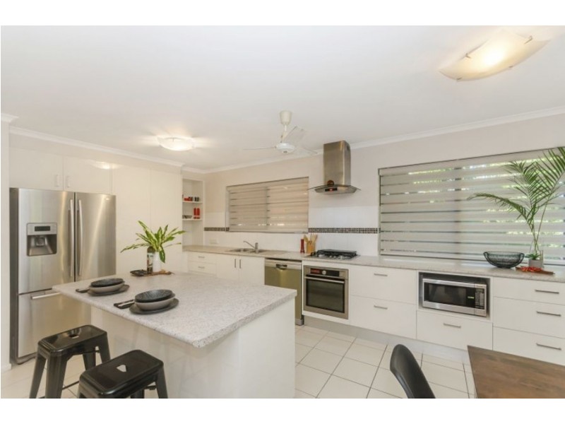 34 Wackett Street, Pallarenda QLD 4810