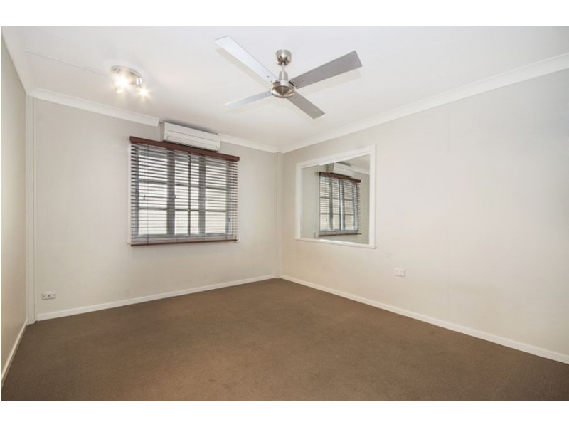 7A Garrick Street, West End QLD 4810