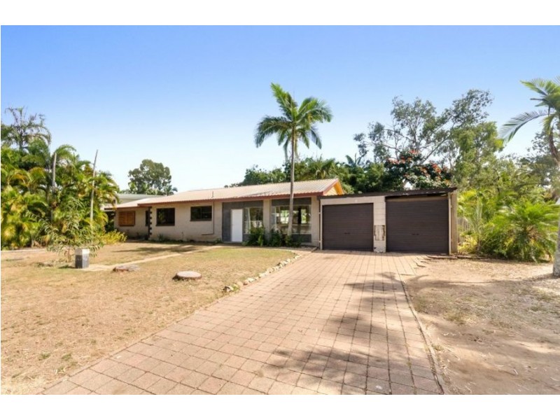 13 Balsam Street, Bushland Beach QLD 4818