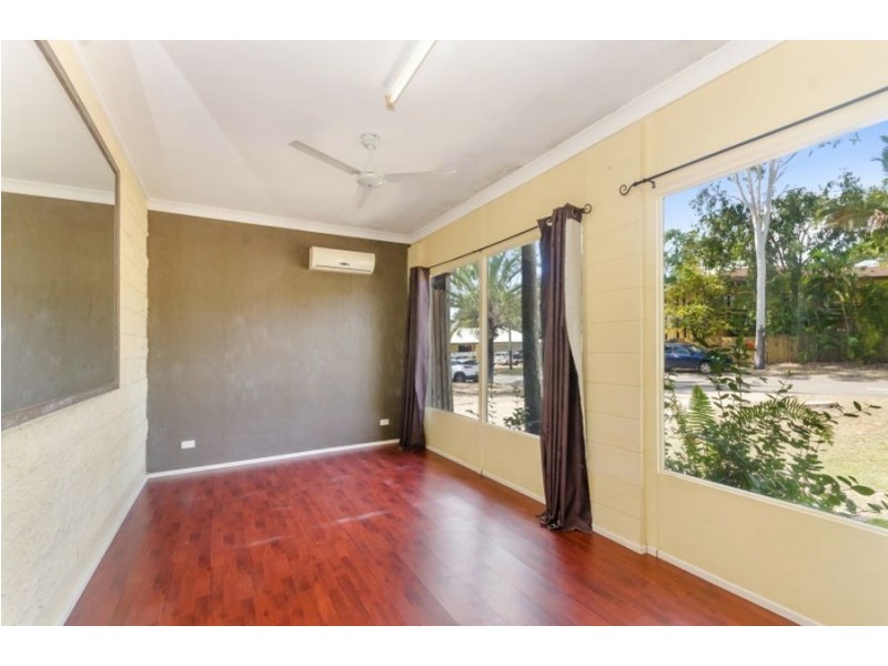 13 Balsam Street, Bushland Beach QLD 4818