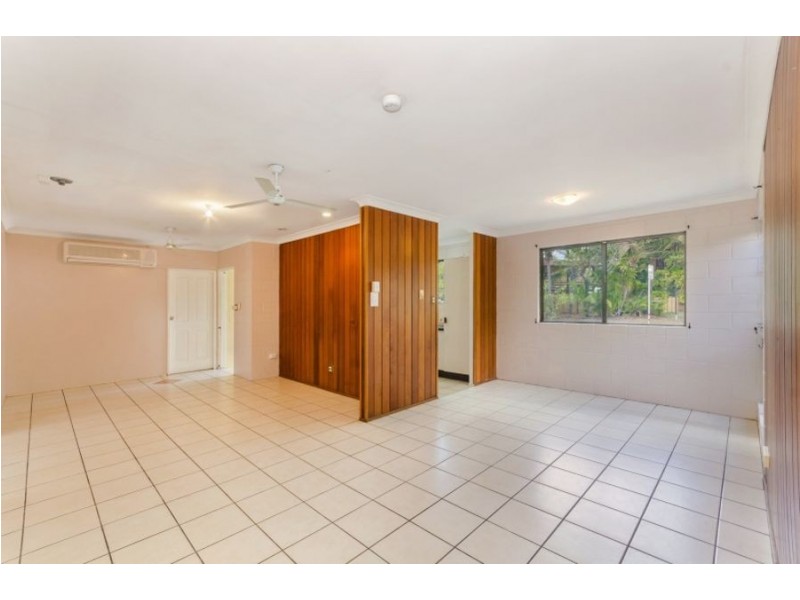 13 Balsam Street, Bushland Beach QLD 4818