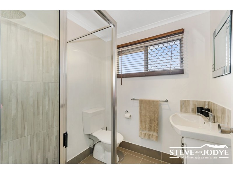 33 Alan John Street, Kelso QLD 4815