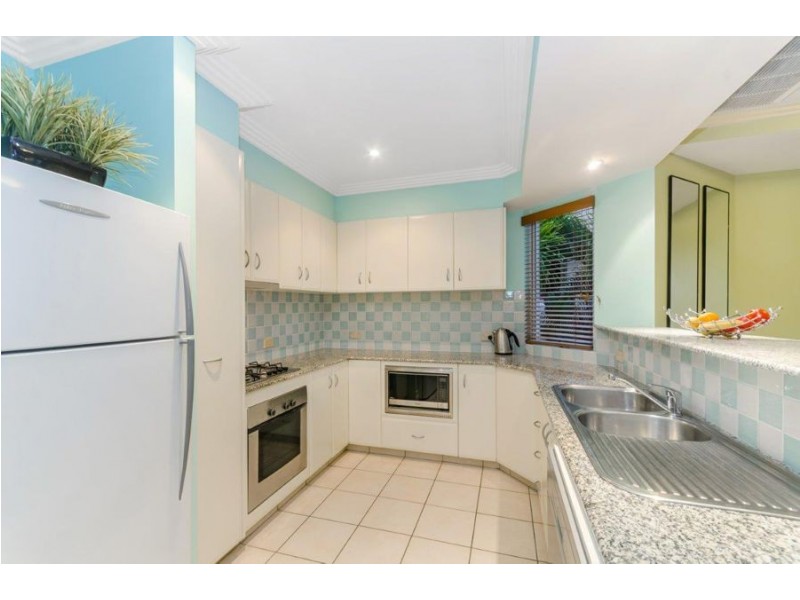 3/92 The Strand, North Ward QLD 4810