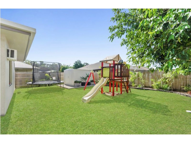 51 Daintree Drive, Bushland Beach QLD 4818