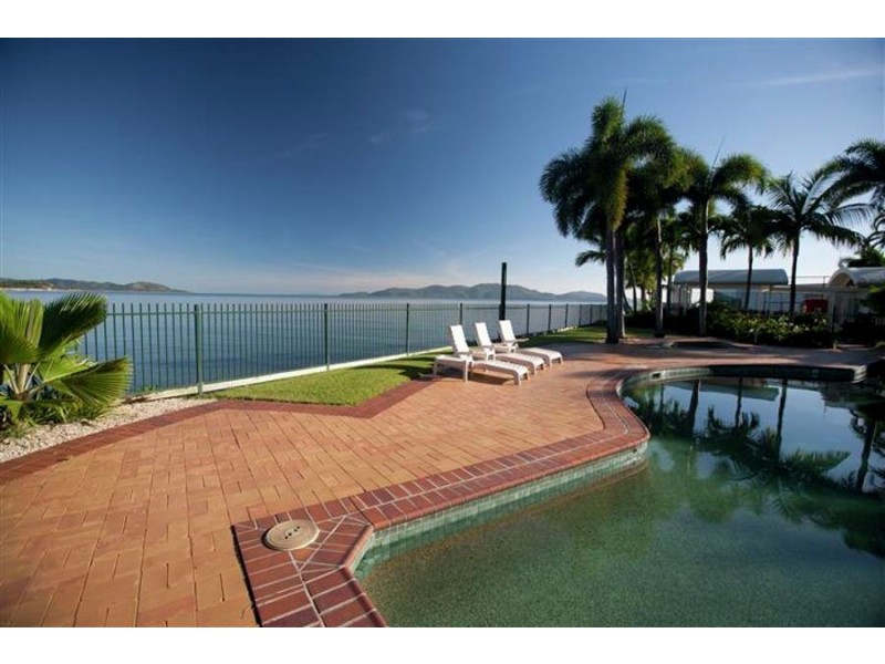 7/7 Mariners Drive, Townsville City QLD 4810