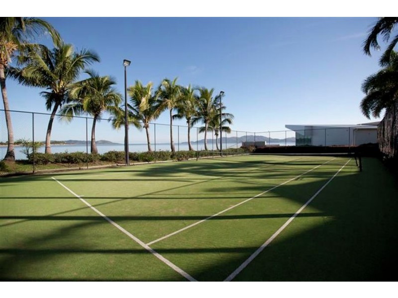 7/7 Mariners Drive, Townsville City QLD 4810