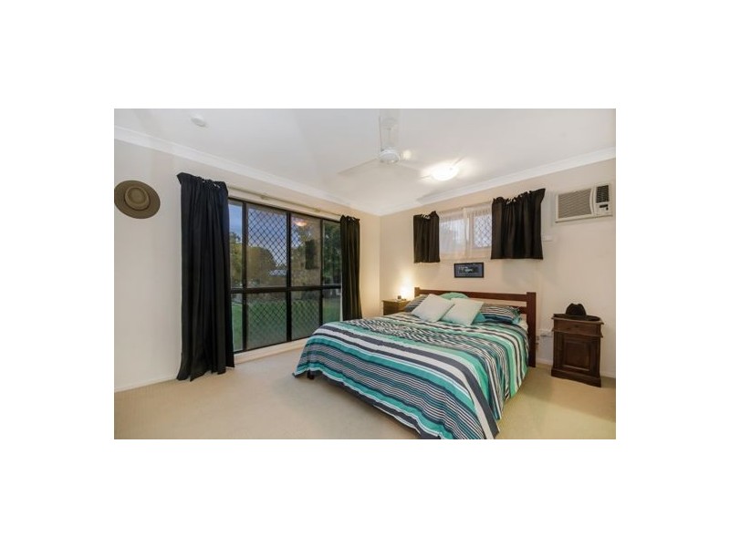 15 Dartmoor Drive, Kelso QLD 4815