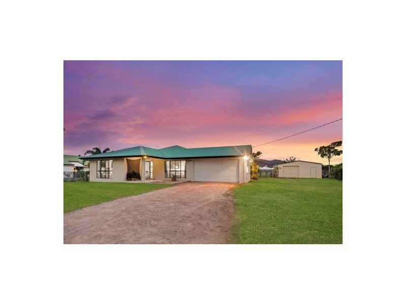 15 Dartmoor Drive, Kelso QLD 4815