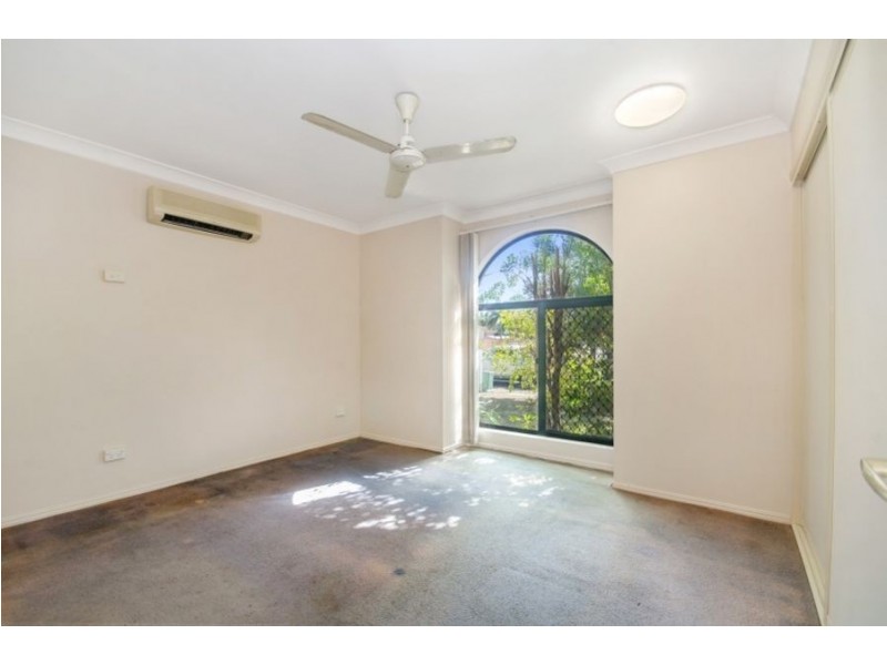 8 Pacific Avenue, Bushland Beach QLD 4818