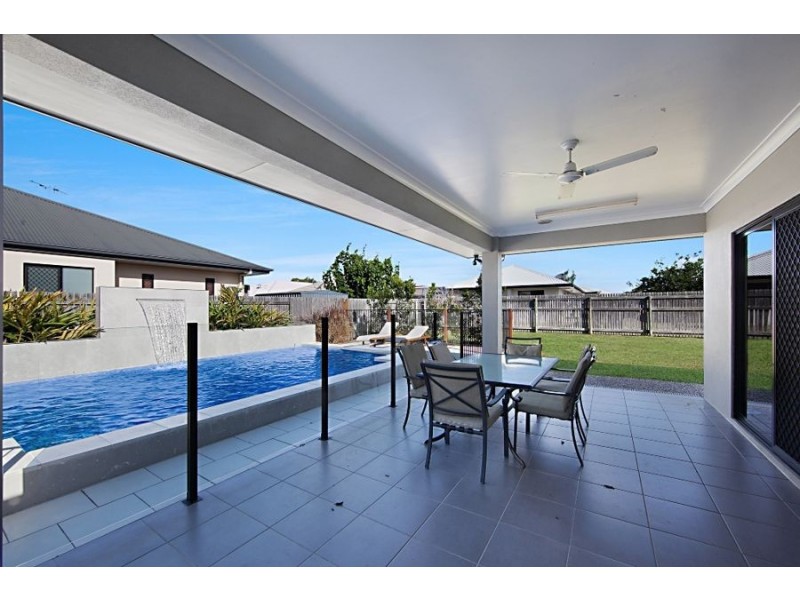 5 Ashmore Crescent, Burdell QLD 4818