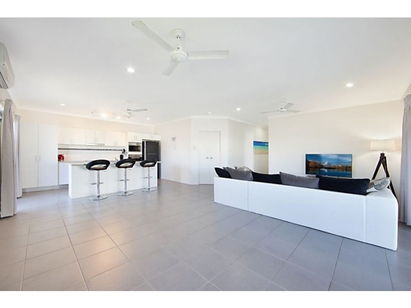 5 Ashmore Crescent, Burdell QLD 4818