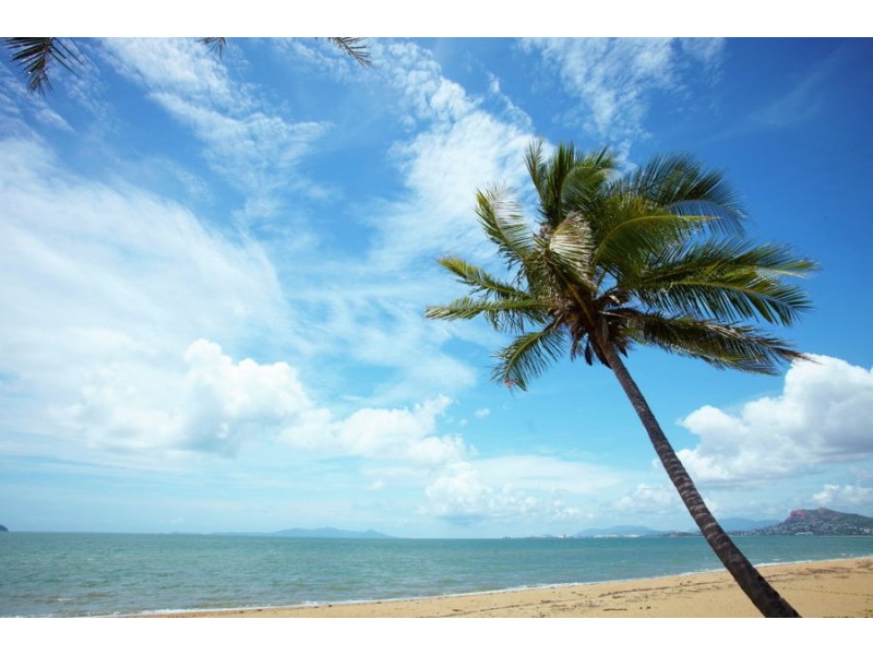 10 Marlow Street, Pallarenda QLD 4810